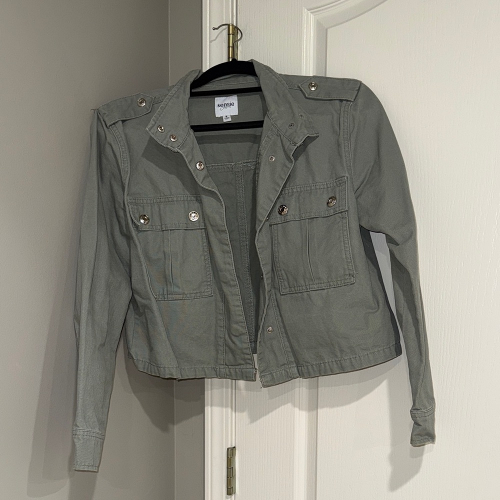 Women's Utility Jacket in Olive